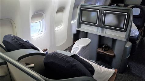 United Airlines 777 First Class