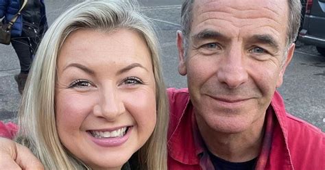 Robson Green And Rosie Ramsey Film New Bbc Tv Show In Northumberland