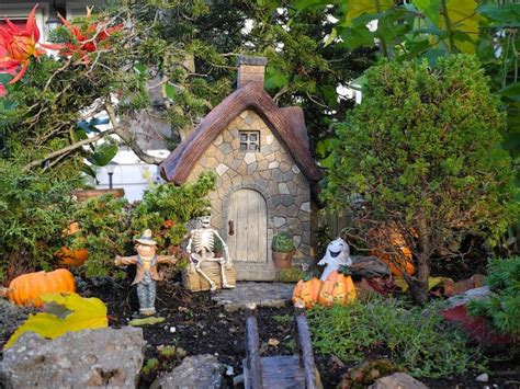 15 Dreamy Fairy Cottages That Will Turn Your Garden Into A Magical Place