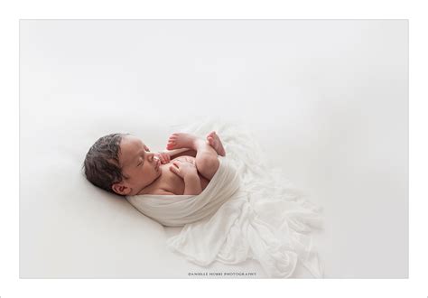 Organic Newborn Portraits Northern Virginia Newborn Photographer