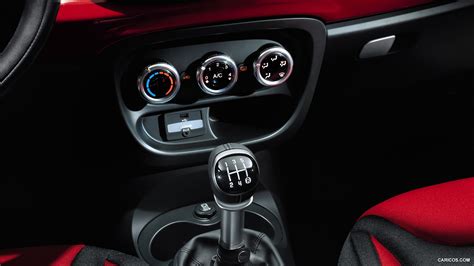 2013 Fiat 500l Interior Caricos