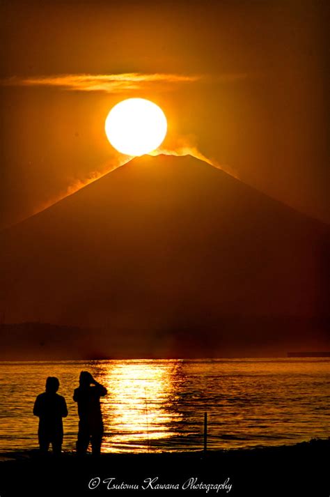 3月31日、千葉県富津岬からの、ダイヤモンド富士。 | 絶景事典