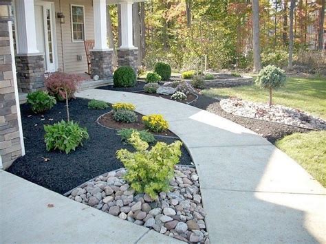 28 What Does Black Mulch Landscaping Backyard Mean Homeuntold