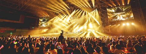 10 trends impacting the live entertainment industry | Booking Protect