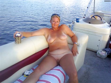 Mature Nude Boating 137 Pics 3 XHamster