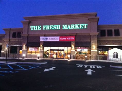 Fresh And Easy Buzz Fast Growing The Fresh Market Chain On Track To