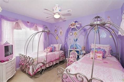 On purchases priced at $599.99 and up made with your rooms to go credit card through 5/31/21. Disney Princess Kids Bedroom Ideas 19 | Cuartos de ...