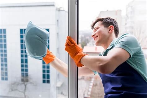 Why Is Commercial Window Cleaning Necessary