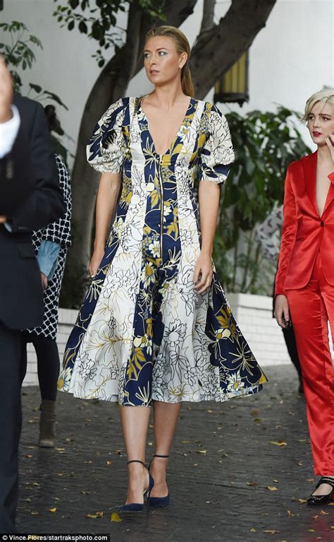 Maria Sharapova Opts For High Fashion At Cfdavogue Bash Daily Mail