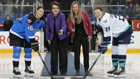 Pwhl Announces Team Captains For Inaugural Season Breaks For Womens