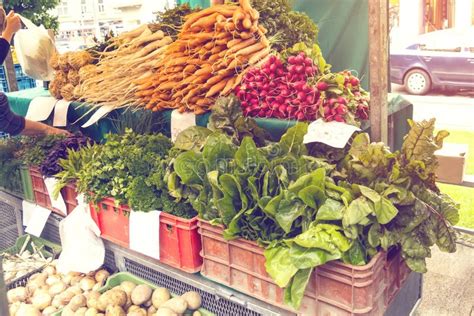 Fresh Organic Produce At The Local Farmers Market Farmers ` Markets