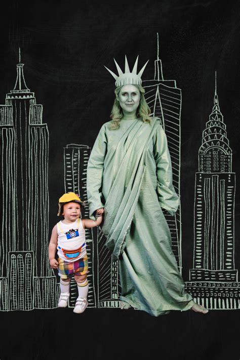 Statue Of Liberty And Her Nyc Tourist Halloween Mommy And Me Costume The House That Lars Built