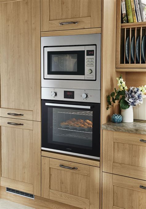 Create A Warm And Traditional Feel In Your Kitchen With Our Fairford