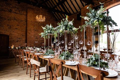 Wedding Venue In Stratford Upon Avon The Barn At Stratford Park Ukbride