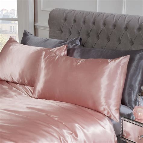 Sienna Luxury Silk Satin Duvet Cover With Pillowcases Bedding Set