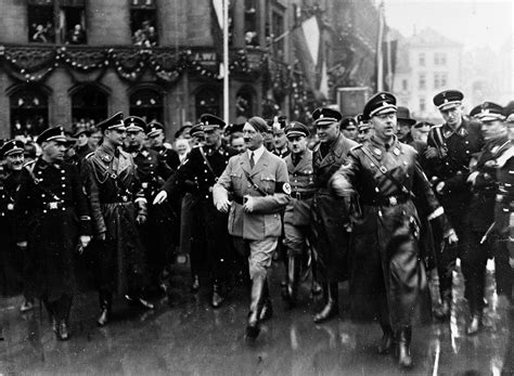 book review of the death of democracy hitler s rise to power and the downfall of the weimar