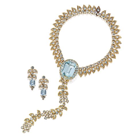 517 18 Karat Gold And Aquamarine Necklace Bodice Ornament Combination And Matching Earclips
