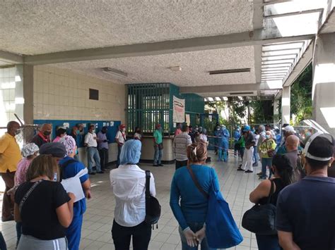 trabajadores del materno infantil de caricuao se declaran en asamblea permanente por falta de