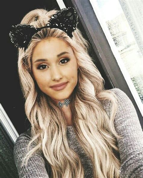 Ariana Grande ♡☽ Ariana Grande With Pretty Light Blonde Long Hair And