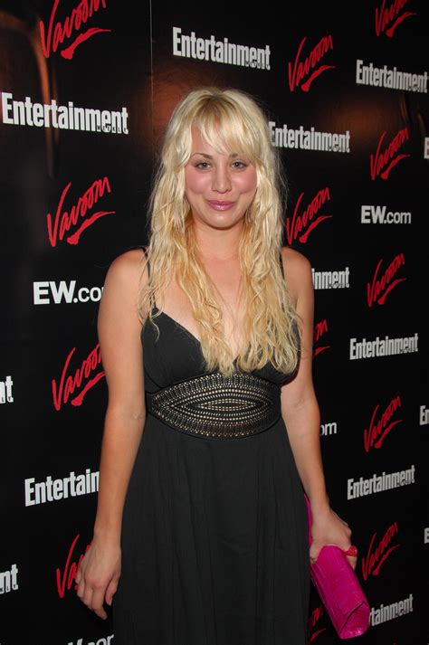 Kaley Cuoco Pictures