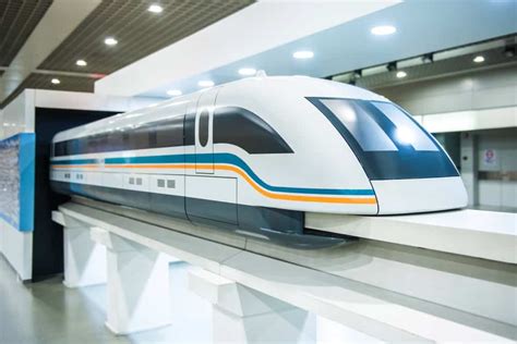 Discover The Fastest Train On Earth A 290 Mph Levitating Chinese