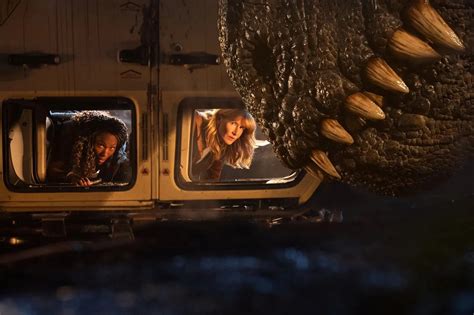 T Rex retorna em imagens de Jurassic World Domínio