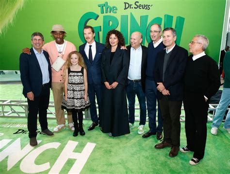 Cast Of The Grinch 2018 Who Was In The Grinch Voice Cast