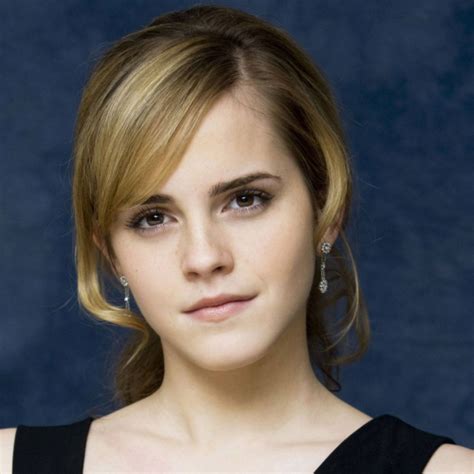 500x500 Resolution Emma Watson Anger New Images 500x500 Resolution