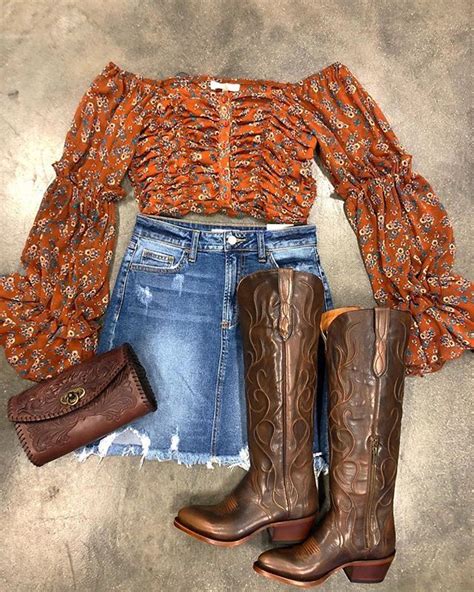 Luccheseboots At Elpotrerito Outfit Aleaccessories Lucchese Elpotrerito Western Wear