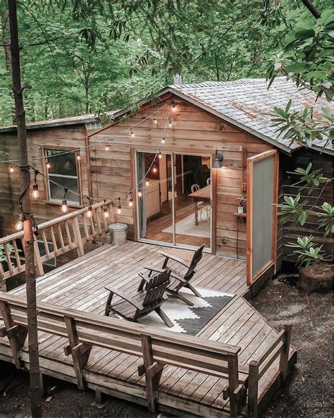 Before And After A Dated Cabin Becomes A Dreamy Airbnb Hideaway In The