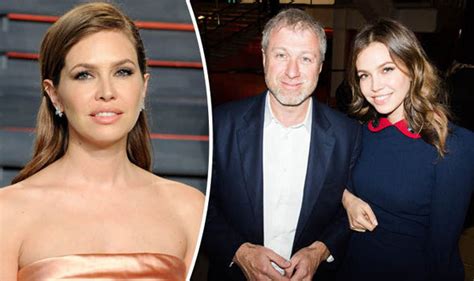 who is roman abramovich s wife chelsea boss splits from dasha zhukova celebrity news