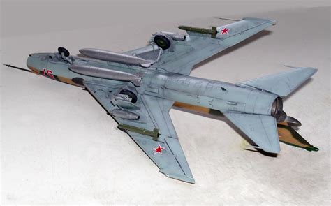 148 Sukhoi Su 7bkl Fitter In Camouflage Imodeler