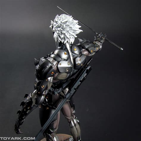 Metal Gear Rising Raiden Model Kit Photos And Review The