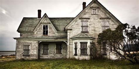 Haunted House Myths Confirmed And Debunked HuffPost