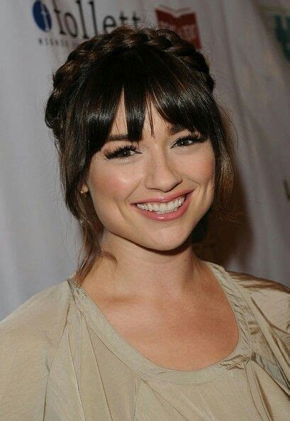Crystal Reed Hair Her Smile Reeds Hairstyles With Bangs Allison