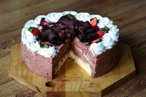 10 Super Delicious Cake Ideas That Look Yummy