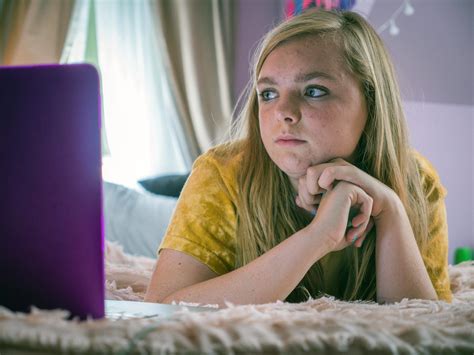 Elsie Fisher La Actriz Adolescente Que Disputa Un Globo De Oro A Mary