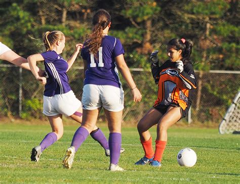 Mvrhs Girls Soccer Nets First Home Win The Marthas Vineyard Times