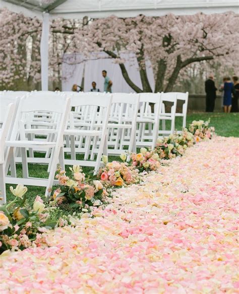 40 Romantic Wedding Aisle Petals Decor Ideas Deer Pearl Flowers