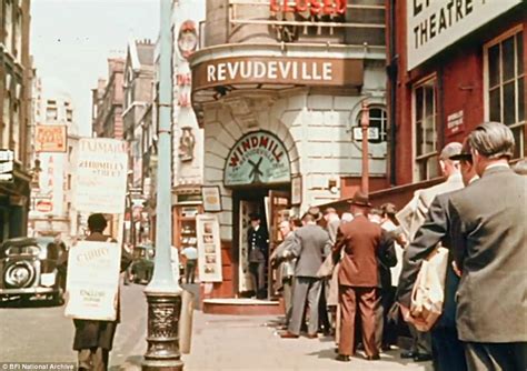British Film Institute Photos Show Londons Soho In 1950s Daily Mail