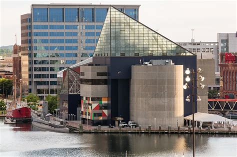 Baltimores National Aquarium Will Make Its Iconic Glass Pyramid Bird