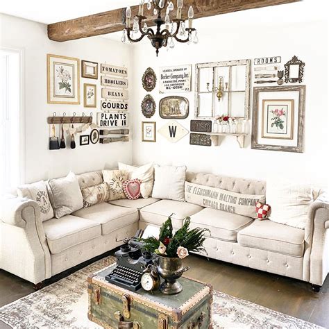 Farmhouse Living Room Paint Color Ideas
