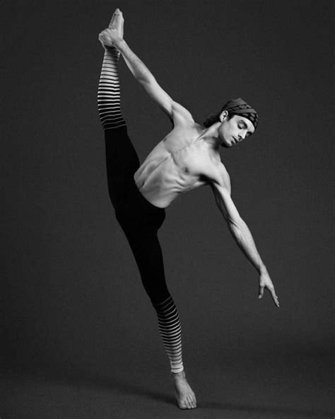 Pin By Z Dv On Male Flexible Ballet Dancer Male Ballet Dancers