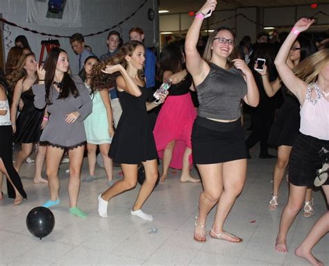 Homecoming Dance Photo Gallery Patriot Press