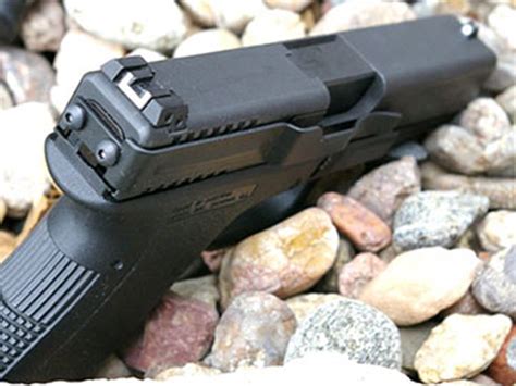 Secure Your Glock With The Clipdraw Belt Clip Personal Defense World
