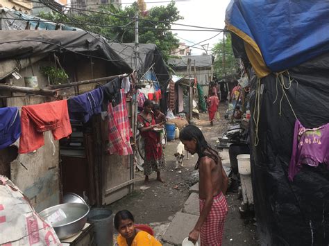 コルカタのスラムの街並み インド 海外インターンシップ体験記