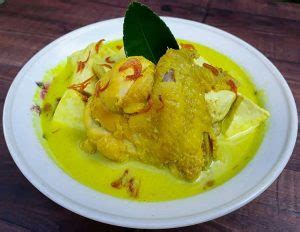 Resep lontong opor ayam komplit plus sambal kentang hati ayam dan tempe.lontong opor ayam spesial lebaran ini sangat istimewa.#oporayam #lontongoporayam. Resep Opor Ayam Gurih Khas Lebaran