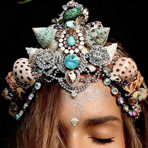 Women Are Transforming Into Mermaids With Crowns Made From Real