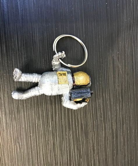 3d Printed Astronaut Keychain How To Make An Existing 3d Print Into A