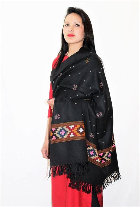 Black Traditional Design Wool Kullu Shawl Made In Himachal